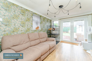 Snug- click for photo gallery